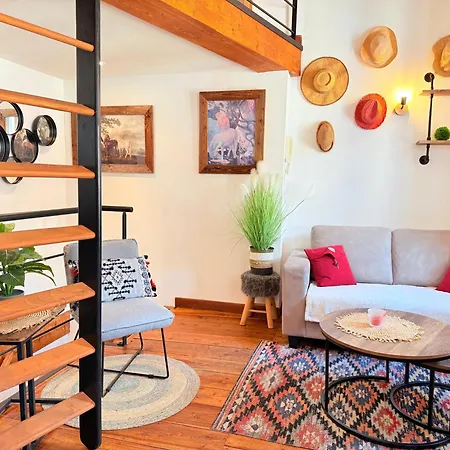 Duplex Cosy Au Coeur De Барселоннет